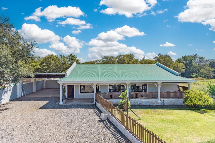 11 Bedroom Property for Sale in Hekpoort Gauteng