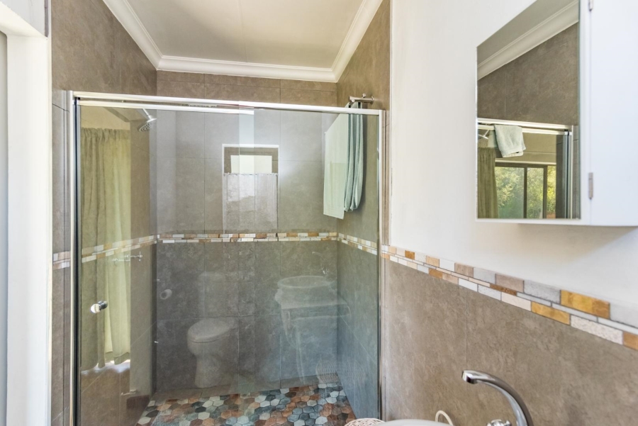 11 Bedroom Property for Sale in Hekpoort Gauteng