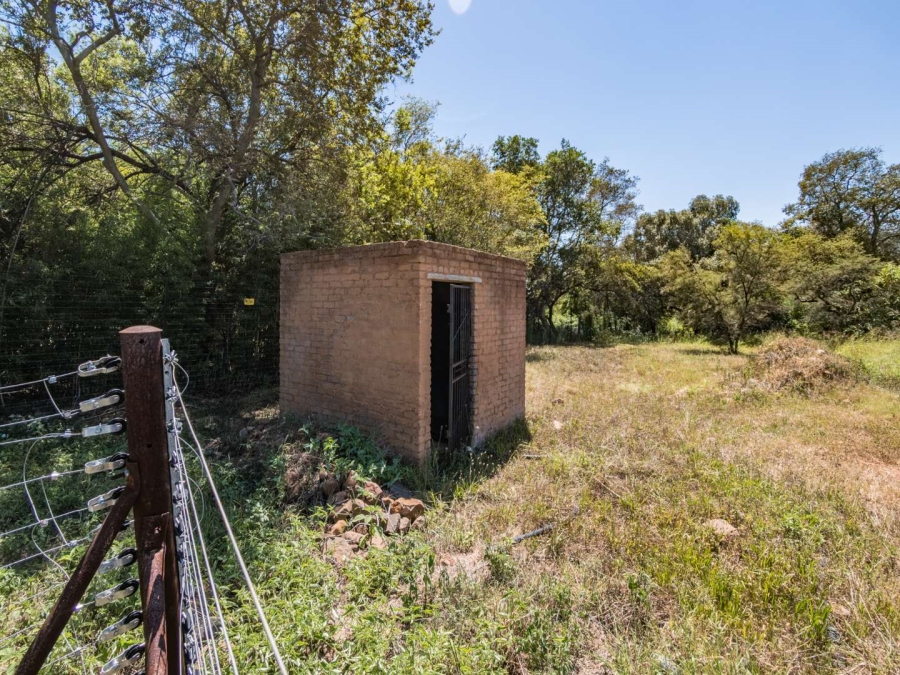 11 Bedroom Property for Sale in Hekpoort Gauteng