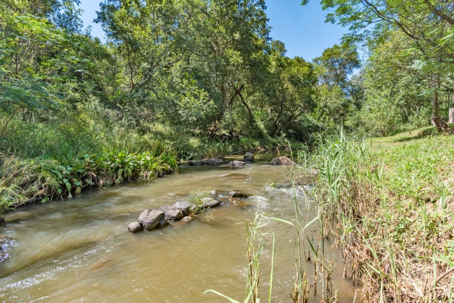 11 Bedroom Property for Sale in Hekpoort Gauteng