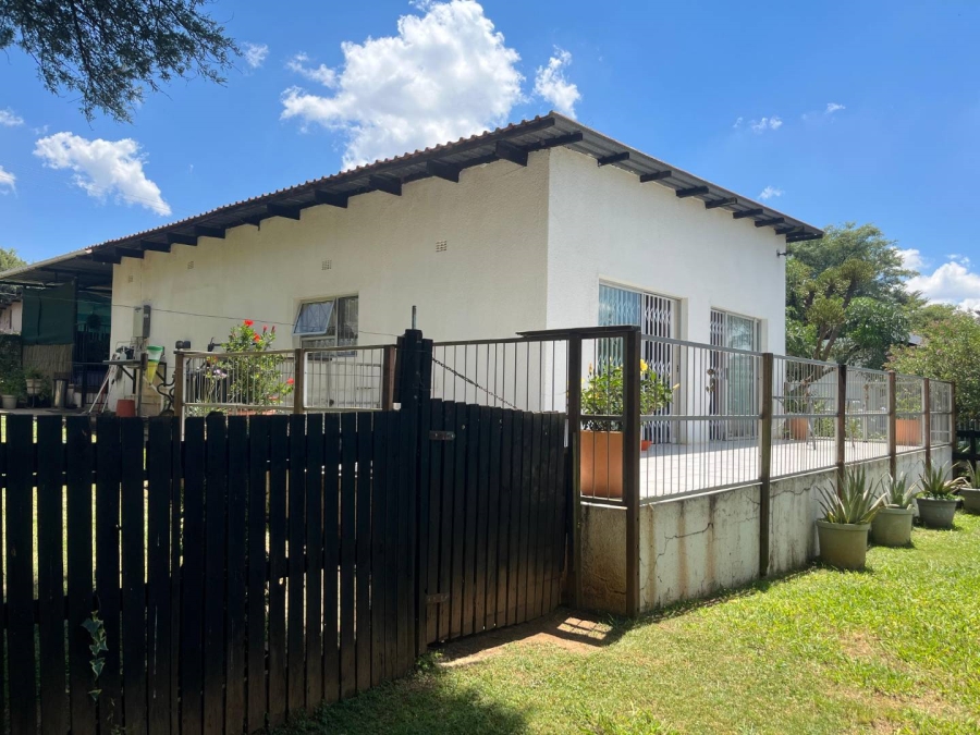 4 Bedroom Property for Sale in Krugersdorp Gauteng