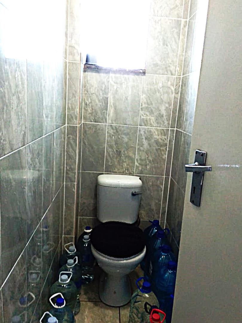 2 Bedroom Property for Sale in Symhurst Gauteng