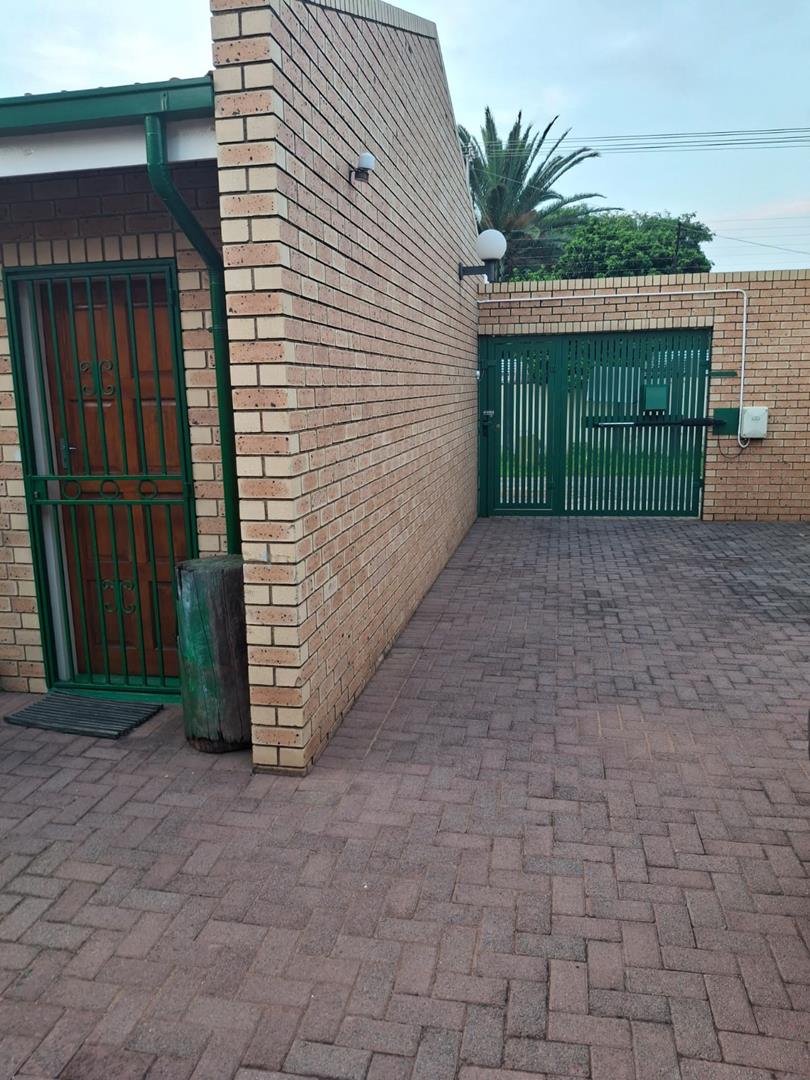 0 Bedroom Property for Sale in The Hill Gauteng