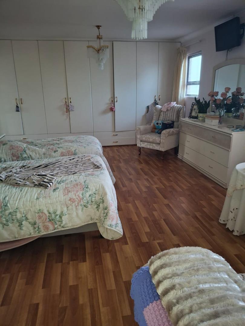 0 Bedroom Property for Sale in The Hill Gauteng