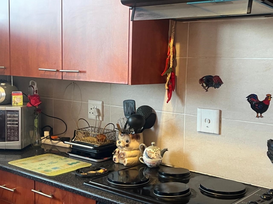 2 Bedroom Property for Sale in New Redruth Gauteng