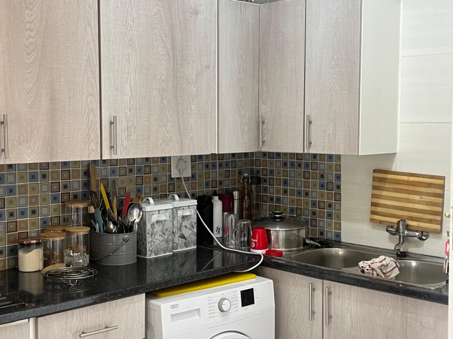 2 Bedroom Property for Sale in Florentia Gauteng