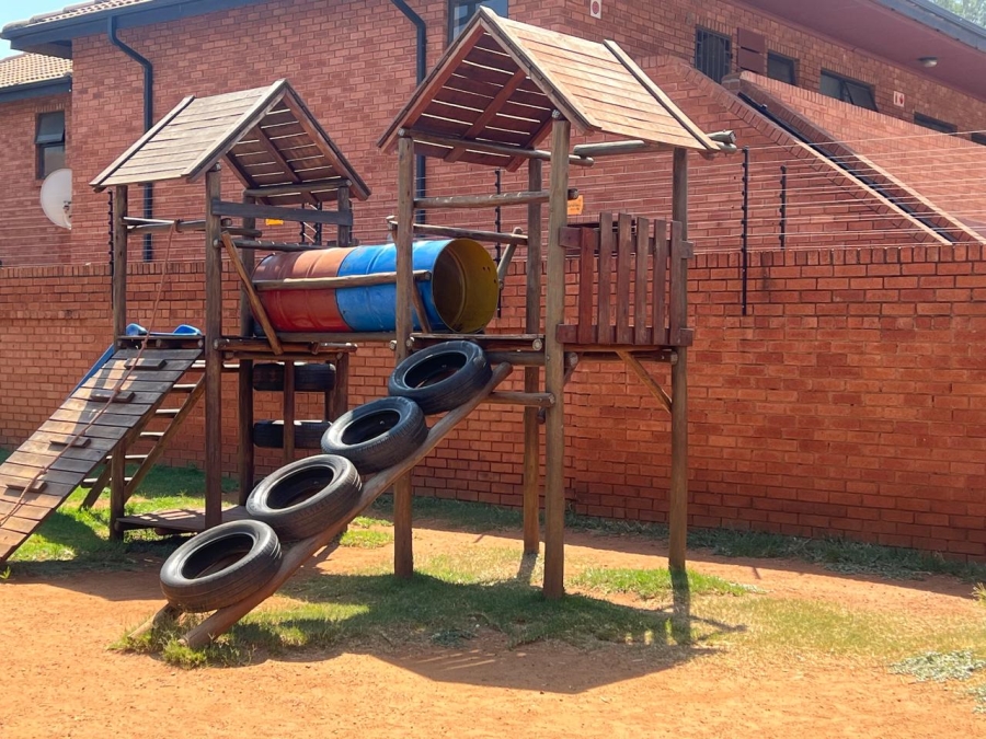 2 Bedroom Property for Sale in Florentia Gauteng