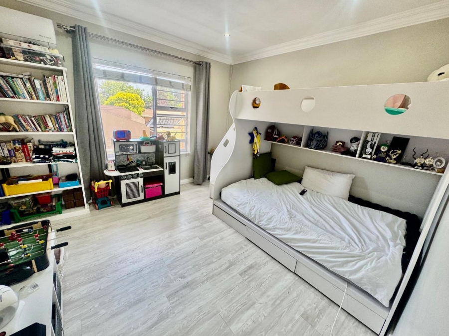 3 Bedroom Property for Sale in Beyerspark Gauteng