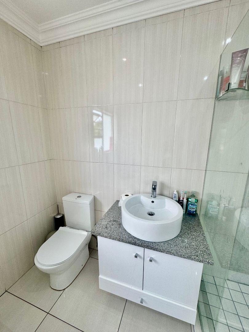 3 Bedroom Property for Sale in Beyerspark Gauteng