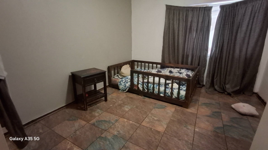 5 Bedroom Property for Sale in Wonderboom AH Gauteng