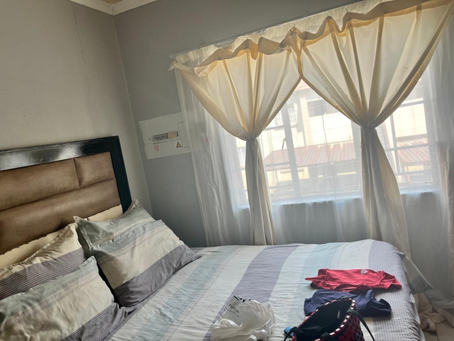 2 Bedroom Property for Sale in Elspark Gauteng