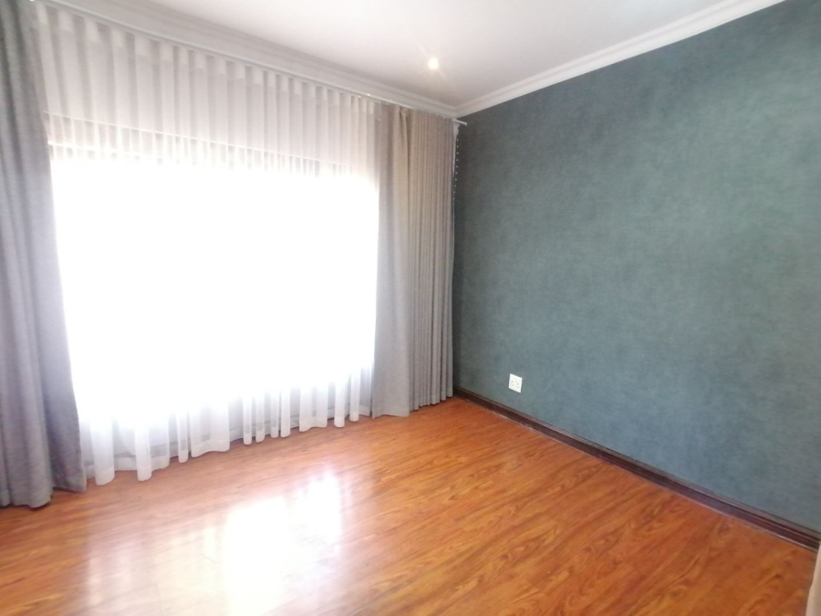 3 Bedroom Property for Sale in Homes Haven Gauteng