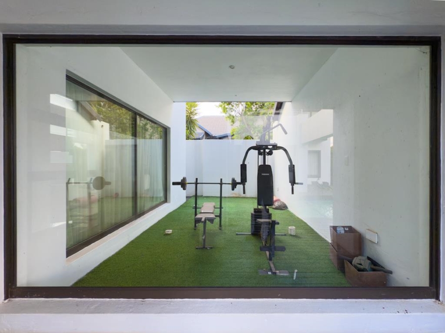 6 Bedroom Property for Sale in Midlands Estate Gauteng