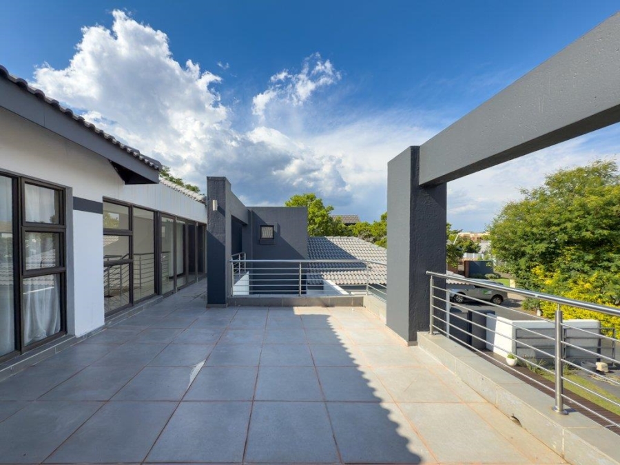 6 Bedroom Property for Sale in Midlands Estate Gauteng