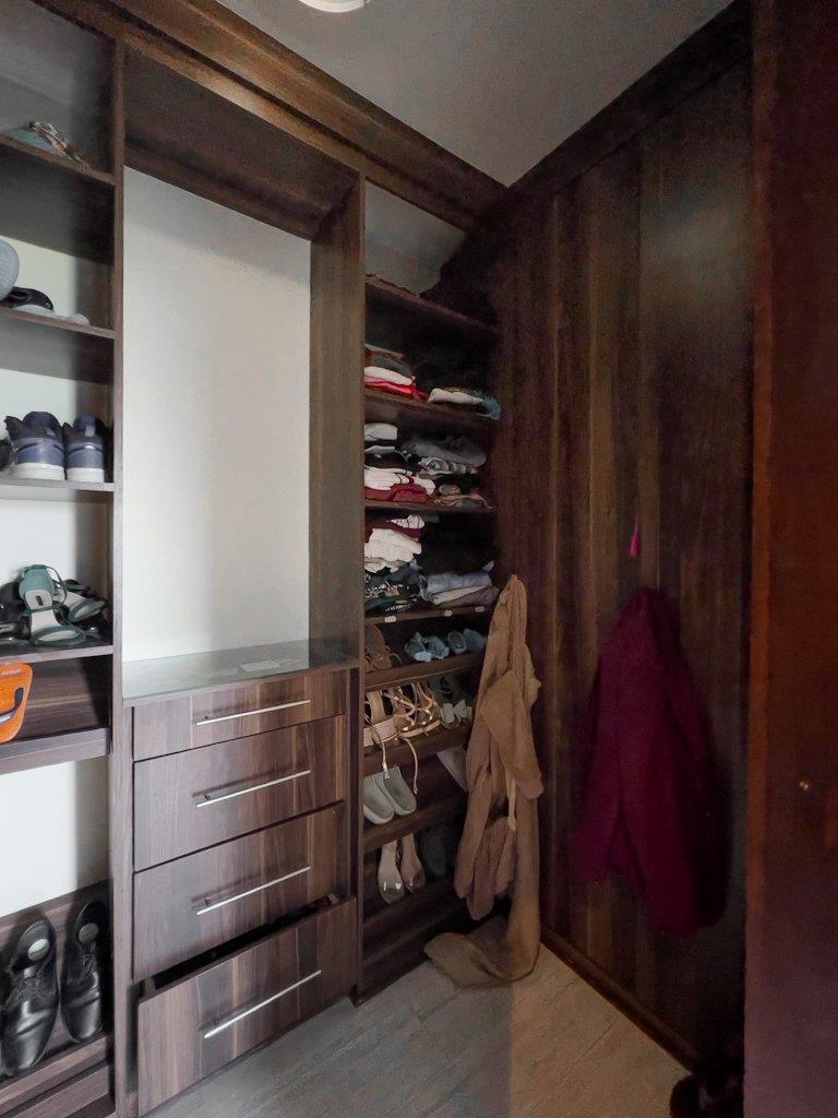 6 Bedroom Property for Sale in Midlands Estate Gauteng