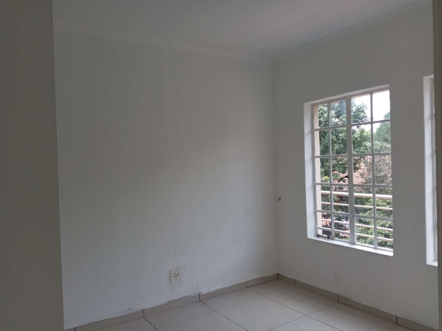 To Let 3 Bedroom Property for Rent in Bedfordview Gauteng