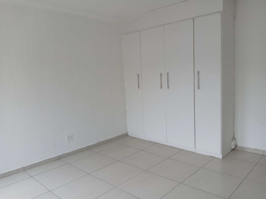 To Let 3 Bedroom Property for Rent in Bedfordview Gauteng