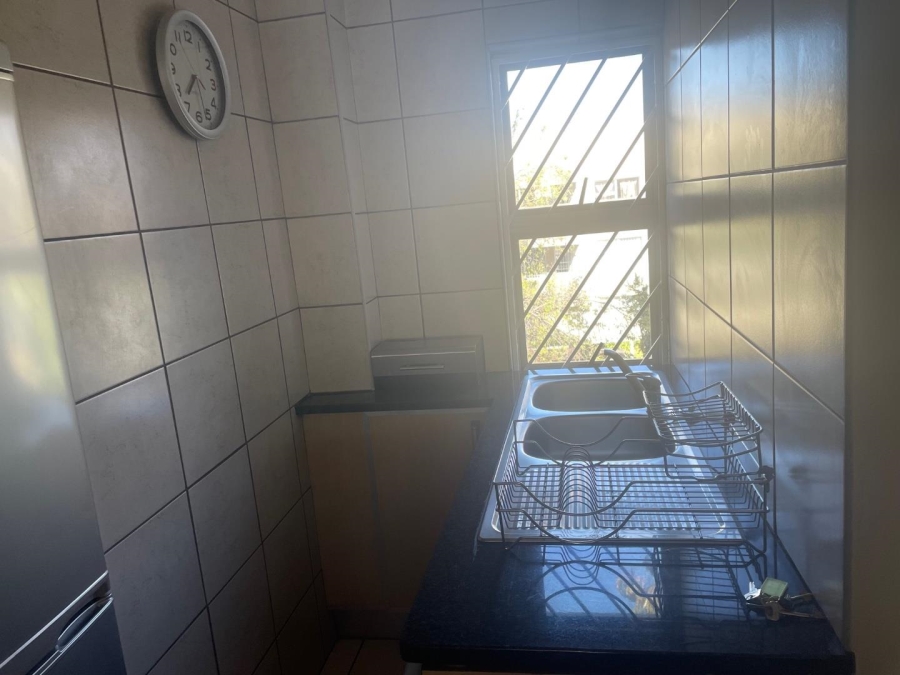To Let 2 Bedroom Property for Rent in Sandown Gauteng