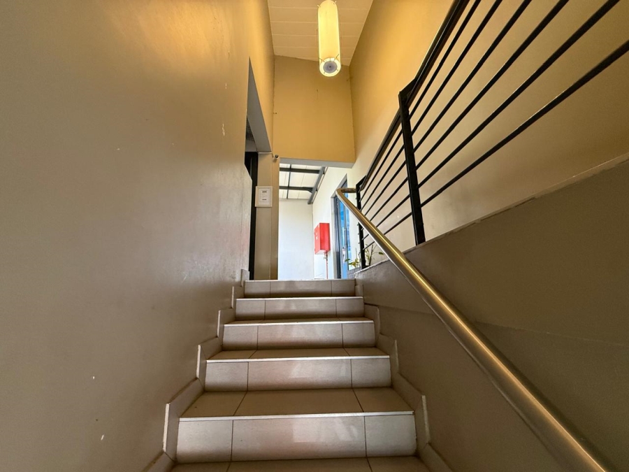 To Let commercial Property for Rent in Blairgowrie Gauteng