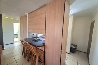 To Let 2 Bedroom Property for Rent in Verwoerdpark Gauteng