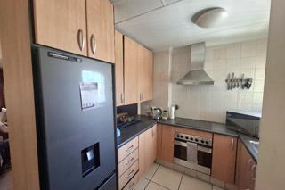 To Let 2 Bedroom Property for Rent in Verwoerdpark Gauteng