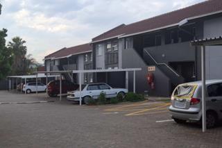 To Let 2 Bedroom Property for Rent in Verwoerdpark Gauteng