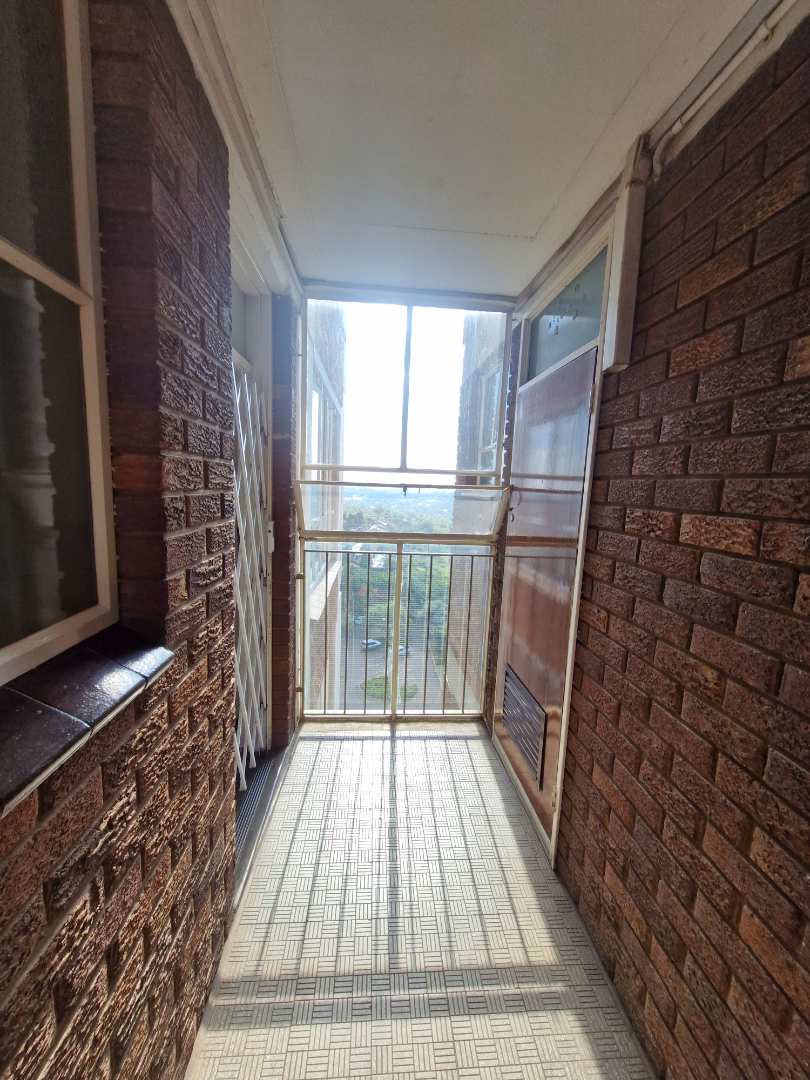 3 Bedroom Property for Sale in La Montagne Gauteng