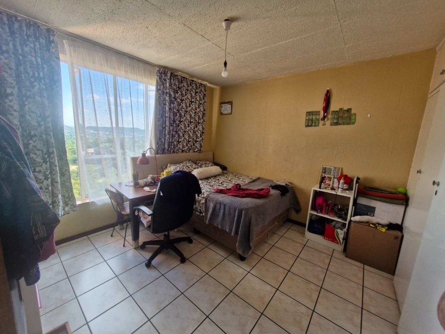 3 Bedroom Property for Sale in La Montagne Gauteng