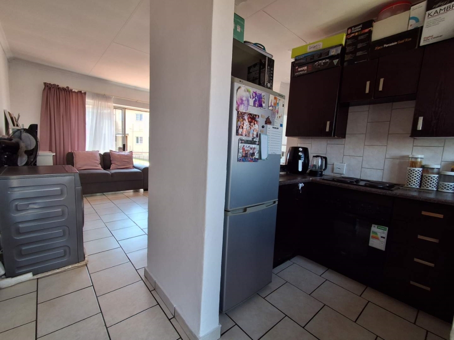 2 Bedroom Property for Sale in Roodepoort Gauteng