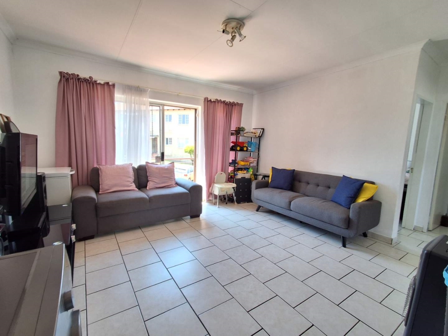 2 Bedroom Property for Sale in Roodepoort Gauteng