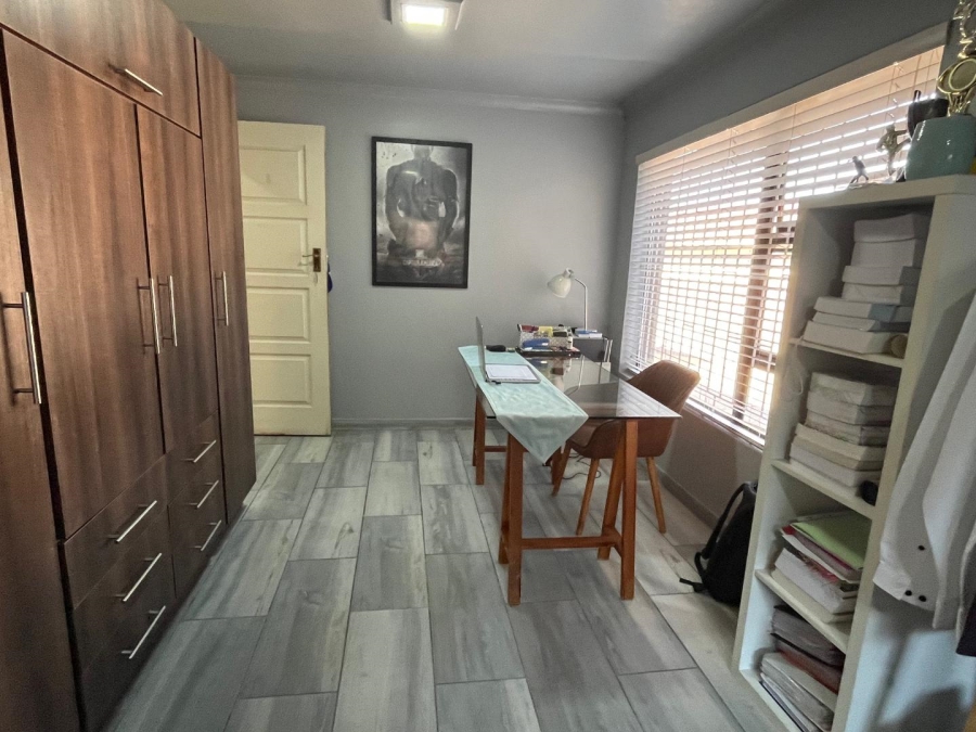 2 Bedroom Property for Sale in Elandspark Gauteng