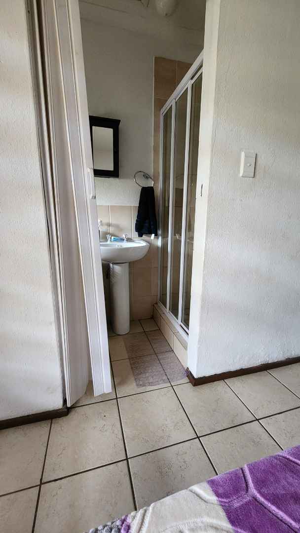 To Let 3 Bedroom Property for Rent in Heatherview Gauteng