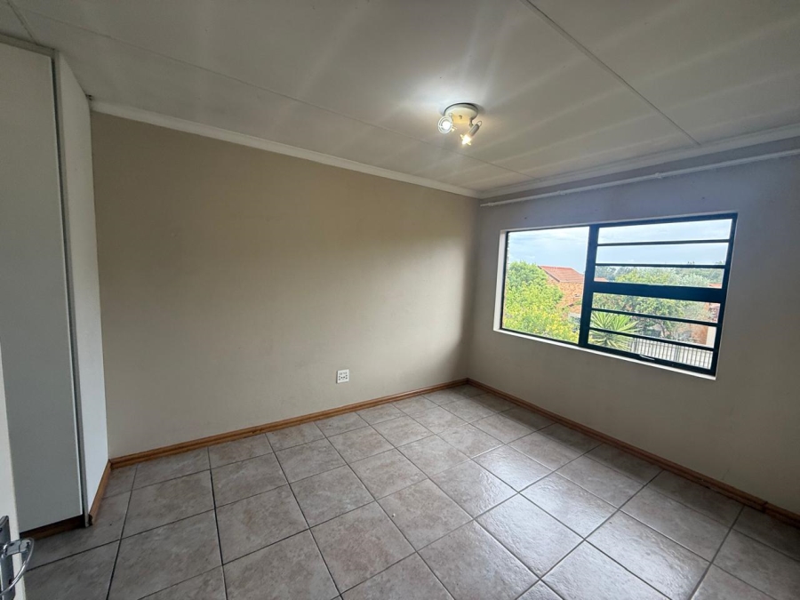 To Let 3 Bedroom Property for Rent in Wilgeheuwel Gauteng