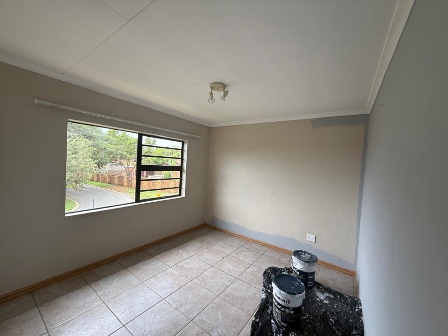 To Let 3 Bedroom Property for Rent in Wilgeheuwel Gauteng