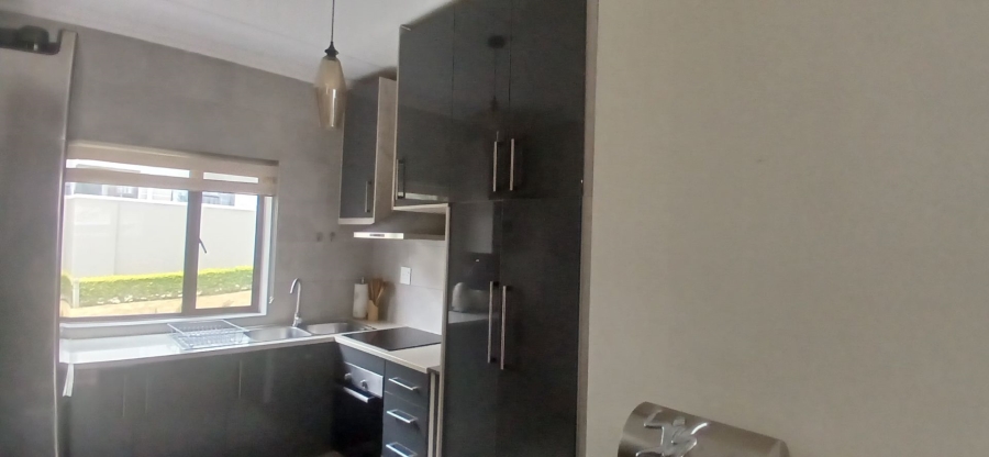 To Let 3 Bedroom Property for Rent in Broadacres Gauteng