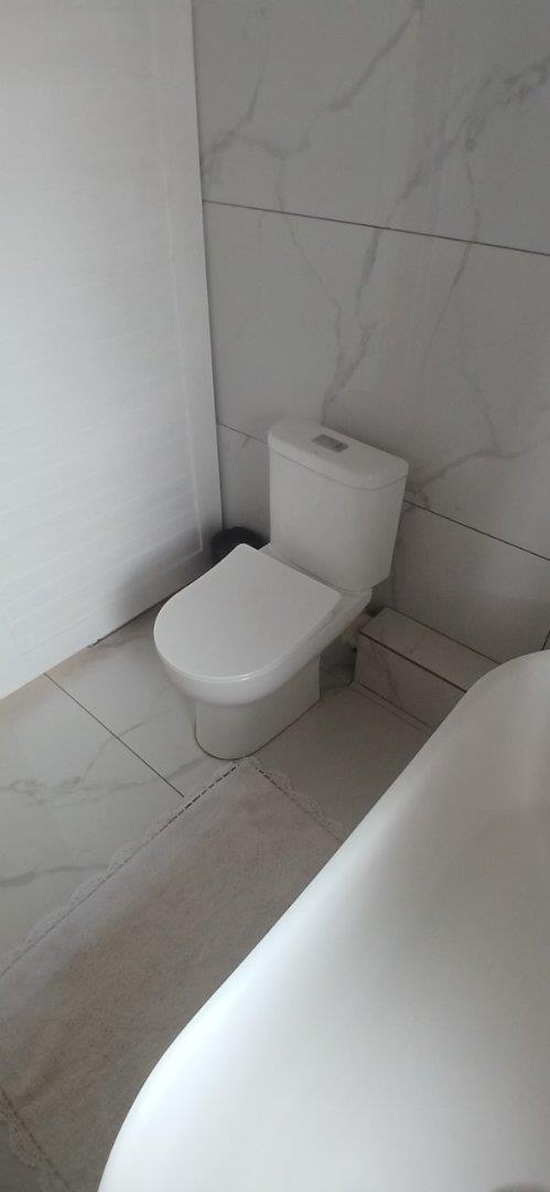 To Let 3 Bedroom Property for Rent in Broadacres Gauteng