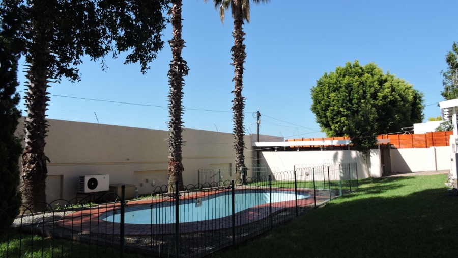 To Let 3 Bedroom Property for Rent in Erasmuskloof Gauteng