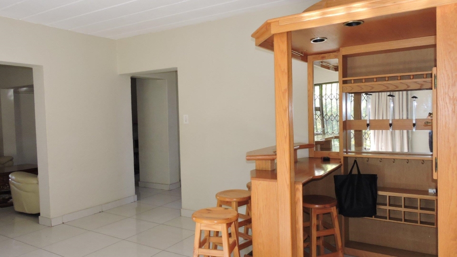 To Let 3 Bedroom Property for Rent in Erasmuskloof Gauteng