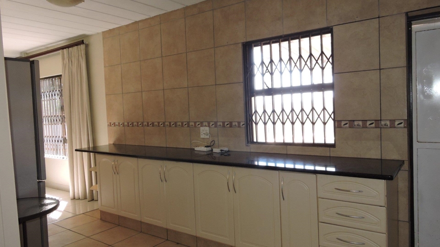 To Let 3 Bedroom Property for Rent in Erasmuskloof Gauteng