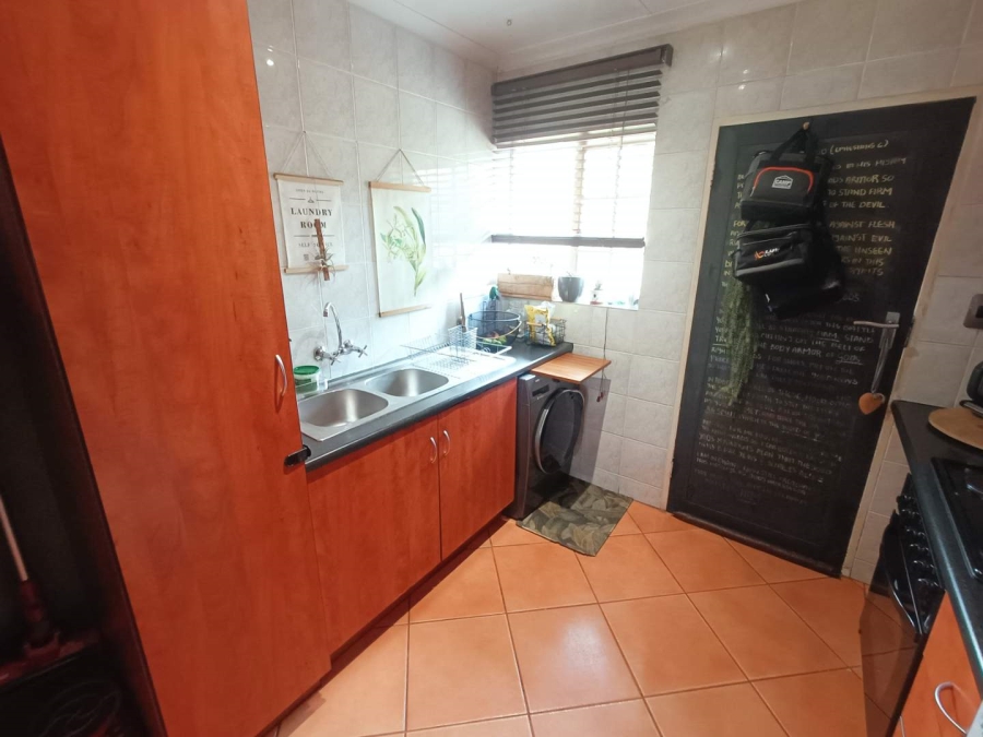 2 Bedroom Property for Sale in Amberfield Glen Gauteng