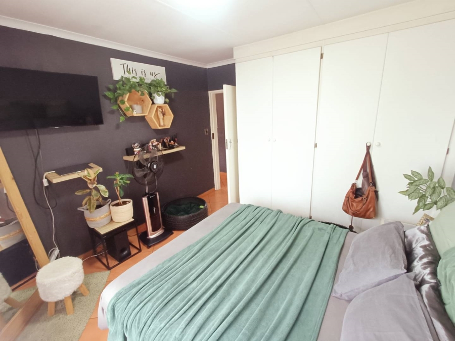 2 Bedroom Property for Sale in Amberfield Glen Gauteng