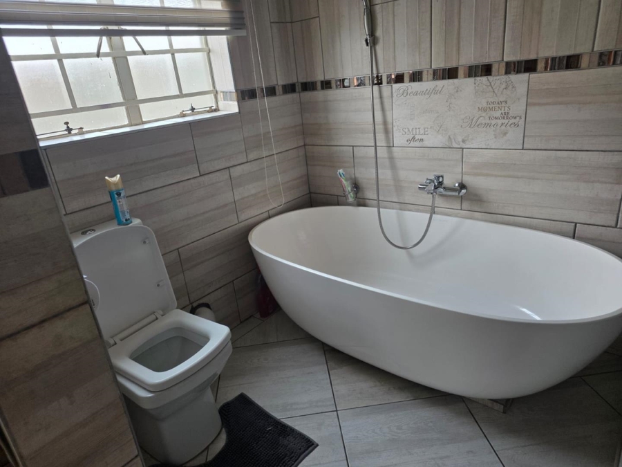 0 Bedroom Property for Sale in Kosmosdal Gauteng