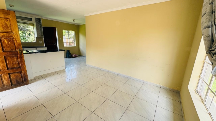 3 Bedroom Property for Sale in Rosslyn Gauteng
