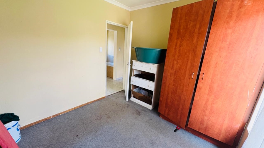 3 Bedroom Property for Sale in Rosslyn Gauteng