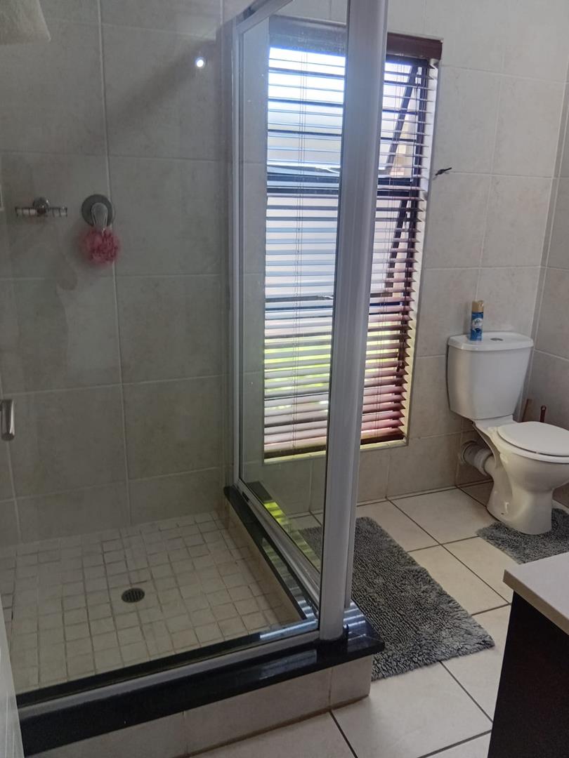 To Let 2 Bedroom Property for Rent in Morningside Gauteng