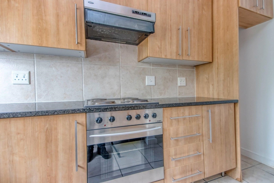 To Let 2 Bedroom Property for Rent in Morningside Gauteng