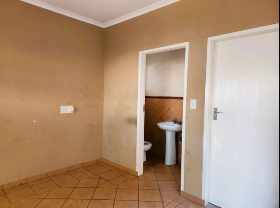 4 Bedroom Property for Sale in Meyersdal Gauteng