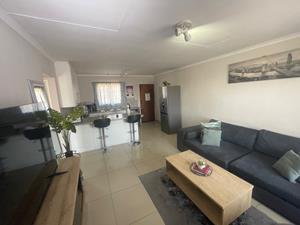 2 Bedroom Property for Sale in Chloorkop Gauteng