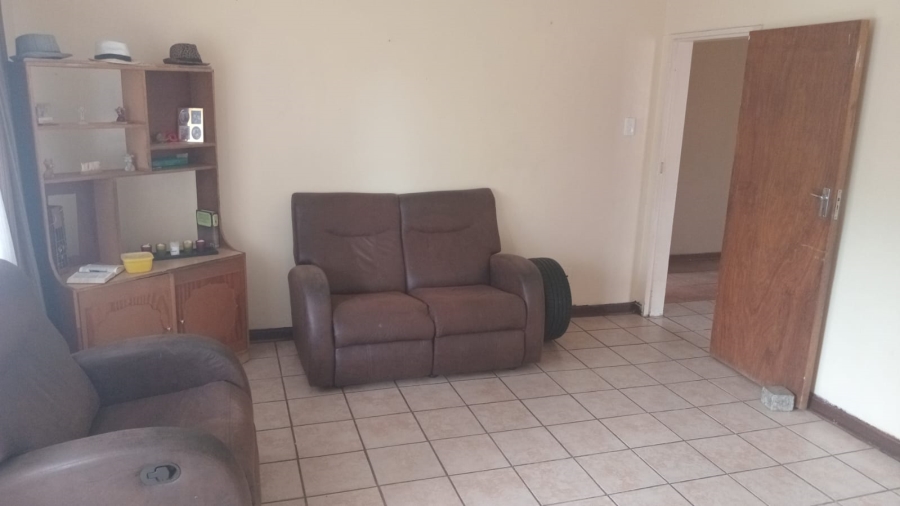 2 Bedroom Property for Sale in Forest Hill Gauteng