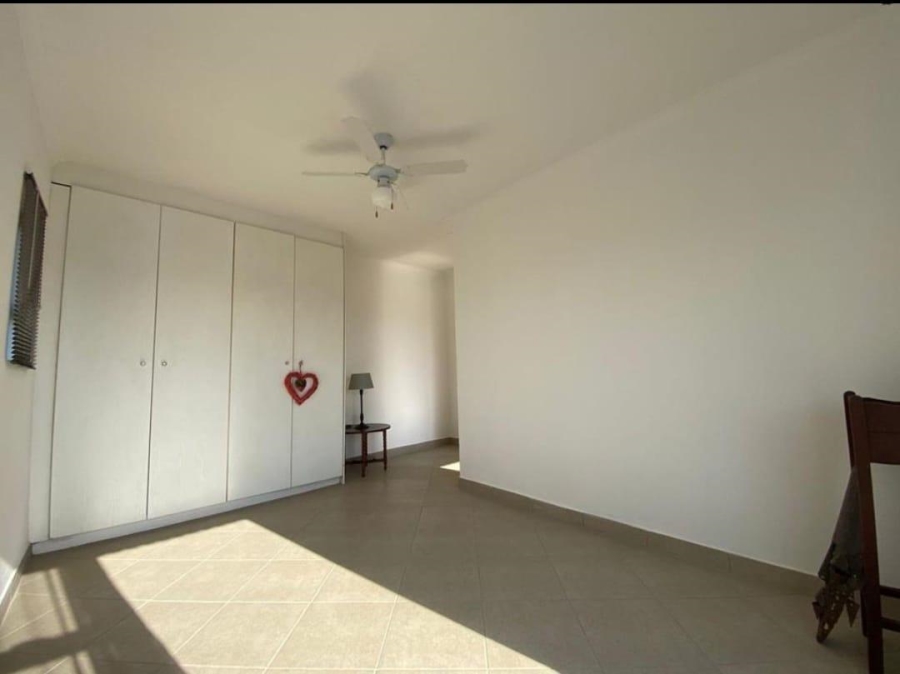 1 Bedroom Property for Sale in Mulbarton Gauteng